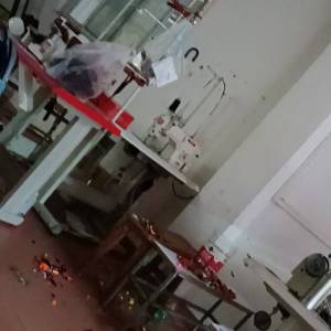 展鹏服装加工厂