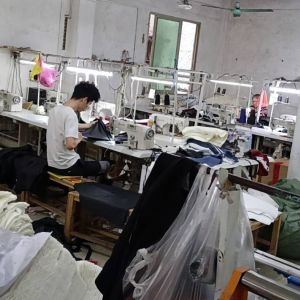 天勤制衣厂