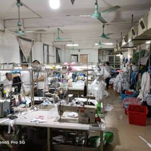 广州万莉服装有限公司