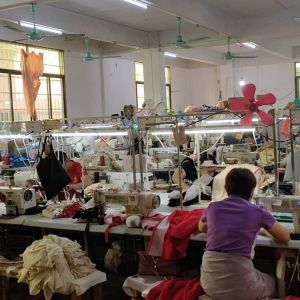 聚优阁服装实有限公司