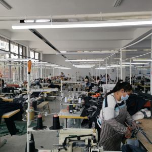 广西玉林市纤越服饰有限公司