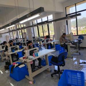 唯恋服饰有限公司