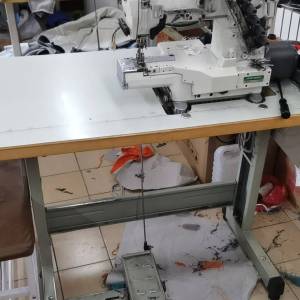 即墨区然然宁宁服装加工厂