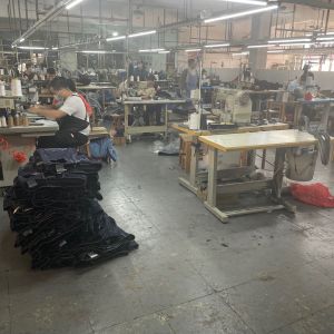 中山市亿尔服饰