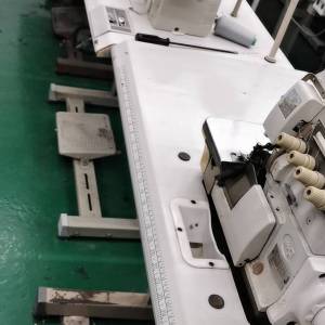 深圳市龙盛祥服饰有限公司