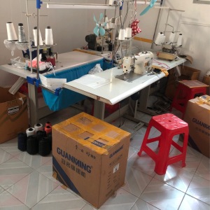 泽艺服装加工厂