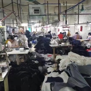 广州赤诚牛仔工厂