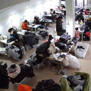 新尚服装加工厂