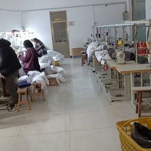 平遥诚恒昌服装经营部