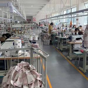 黔新归正有限公司