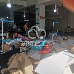 利川良诚服饰责任有限公司