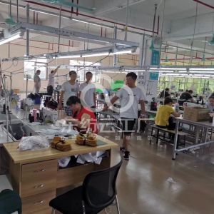 蓝琪琳服饰有限公司