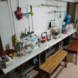 霞霞服装制衣厂