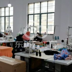 彭彭服装加工厂