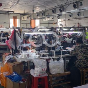 亭亭玉立服装厂