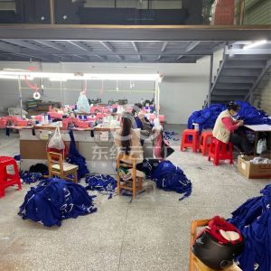 美童服装有限公司