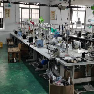 新辉服装厂四楼