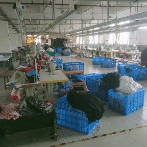 圣马罗世服装有限公司