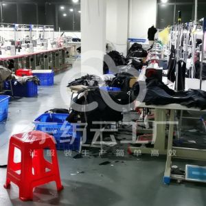 源源鑫艾服饰有限公司