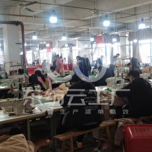 武汉市‘黄皮区文辉服装加工厂