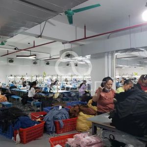 唯羽恩服饰有限责任公司