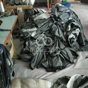 广西玉林市日月牛仔服饰制衣厂