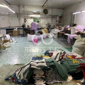 依菲佳莱毛织厂