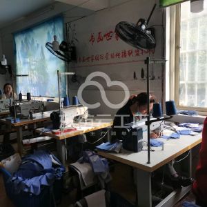 武汉亿和诚服饰