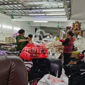 君丽服饰毛织厂