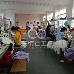 广西南宁隆安县华权服装加工厂