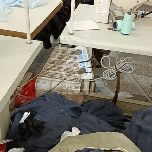 麻城市英才服饰