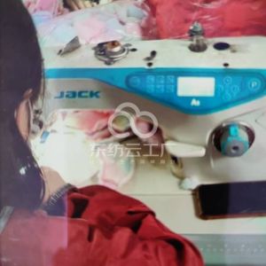 路桥雪莉服装厂