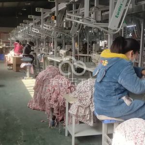 河南省万鑫服饰有限公司