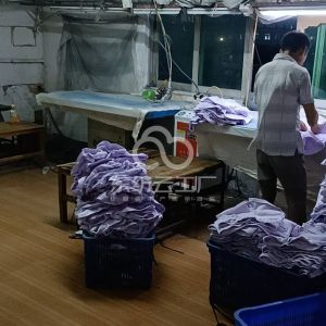 广州市泓月服装有限公司