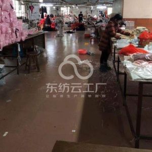 烨龙服装加工厂