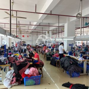 广西桂平极越服饰有限公司