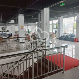 甘肃金纺锤制衣有限公司