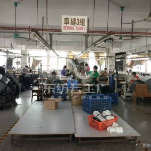 中山市英达服饰有限公司