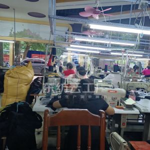 广西贵港市港雄制衣厂