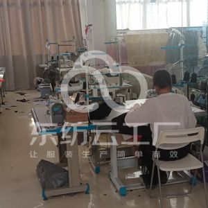 艾斯可瑞服装公司