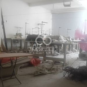 陆川县迪美制衣厂