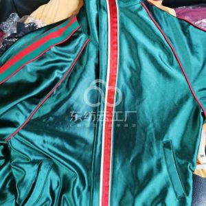 依銮服装有限公司