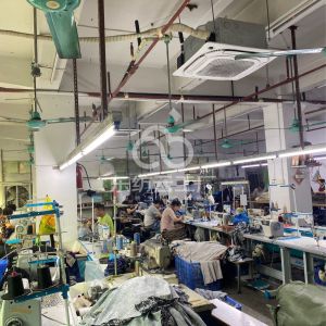 东莞市易驰服饰