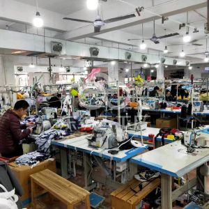 依我所屬服裝廠