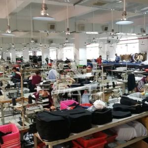 广州市海珠区心雨制衣厂