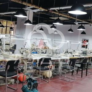 深圳市依尚锦创意服装有限公司