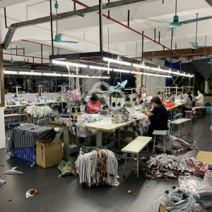 东莞辰玺服饰有限公司