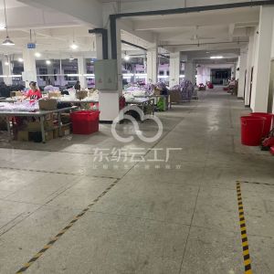 于都华创服装有限公司