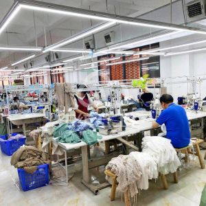 广州市白云区凯依贝服装厂