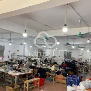 广州市风口的猪服饰有限公司